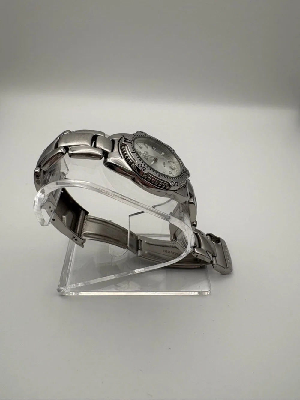 Fossil Steel‎ Women’s Silver Stainless Steel Watch Date Dial FS-2525